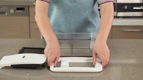 Amazon.com: RüK Vegetable Chopper, Extra Large Chopper Vegetable Cutter, Multifunctional 10-in-1 Pro Food Chopper - 6 Blades, 4 Vegetable Spiralizers, E-Recipes - Veggie Chopper with Container: Home & Kitchen