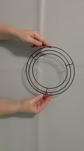 Easy Ribbon Wreath | We Craft Around