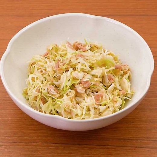 カット野菜を活用！ 千切りキャベツのツナにんにく醤油あえのレシピ動画・作り方 | デリッシュキッチン