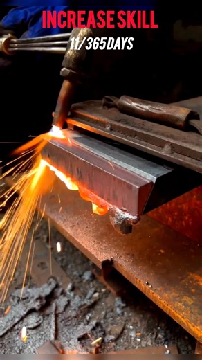 Right gas cutting technique #gascutting #technique #amazingfacts #shorts