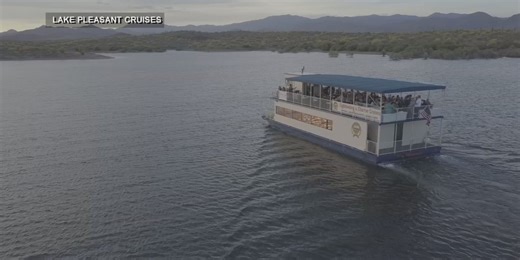 Enjoy a meal with a view on a Lake Pleasant cruise