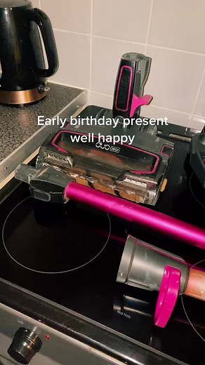 New shark #cleaningtiktok #clean #cleanfresh #mrshinchhome #TeamUSATryout