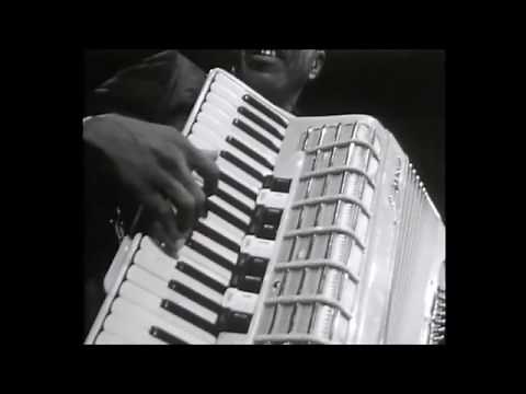 Clifton Chenier "'Zydeco sant pas sale'' 1969
