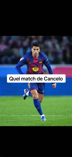 Cancelo Montre à Baldé Comment Jouer au Football