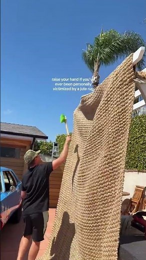 How to Clean a Jute Rug - Jute Rug Cleaning Hacks - we vacuum everyday and still so dirty under!