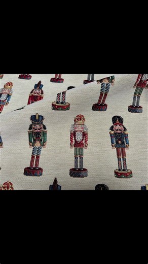 🎄✨ Nutcracker Gobelin Fabric ✨🎄 Classic Christmas charm woven into a beautiful tapestry-style fabric. This festive gobelin features traditional nutcracker soldiers in rich reds, greens and blues on a natural background. The detailed woven design gives it a luxurious, textured finish — perfect for statement seasonal projects. Ideal for: • Cushions & upholstery • Table runners & festive décor • Stockings, bags & crafts • Christmas home styling Heavyweight gobelin with excellent structure and dur