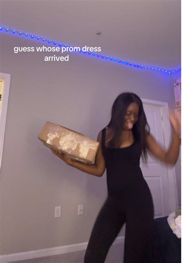 sorry guys I’m just excited #prom | prom dress