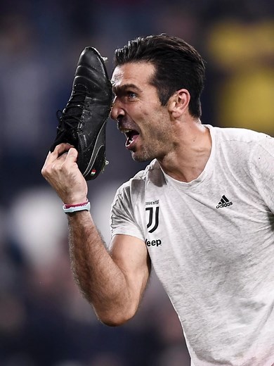 Megaphone, Telephone, Gianluigi Buffon 🇮🇹 #Meme #Edit #Juventus #Buffon