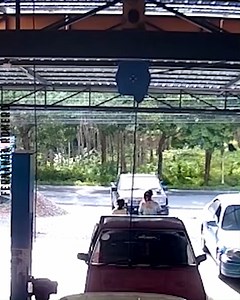 Crazy drivers doing the unexpected! 🚗🤪 | Fernanda Romero