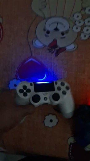 Ps4 Dual shock 4 Vs double shock 4 part 2☠️