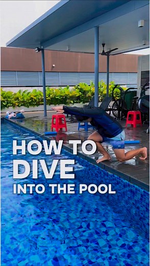 Diving is not only a fun way to enter the water but also an essential skill for swimmers of all levels. 🏊 Today's lesson is about learning to dive into the pool safely and effectively. Let's dive in! What other swimming-related questions do you have? Leave your comments below! | Swimwerks