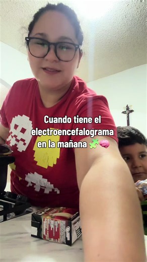 Electroencefalograma por la mañana: ¿por qué los papás se cansan?
