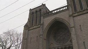 Funeral held for sisters killed in Oak Bay