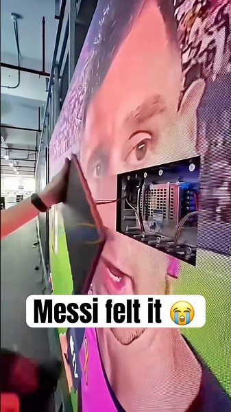 Messi flinched at the end 😅