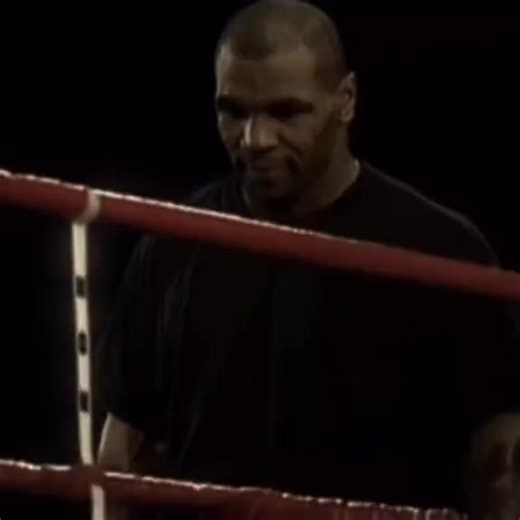 Mike Tyson Day 202 / #miketyson #fighter #fightclub #mma #ufc