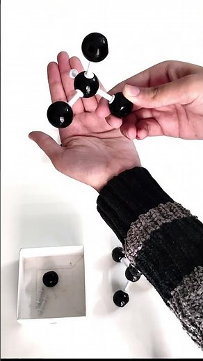 Diamond Structure in 3D