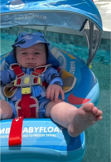 🚤✨Whether it’s exploring, napping, or just floating in joy, the 2025 Speedboat Mambobaby Float makes every moment magical. 💦💙 Parents, give your little one the ultimate floating experience this summer! 💦 Safe, stylish, and oh-so-fun—the 2025 Speedboat Mambobaby Float is here to create unforgettable memories. 💫 📸 Share your baby’s Speedboat moments with us and tag #MambobabyFloat—we can’t wait to see their adventures! Thank you very much for sharing @taralexie @raising.our.folk. @logan.mcma