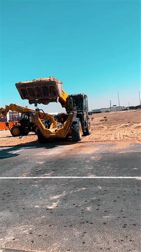 Boom Loader: Innovative Machinery for Heavy Lifting