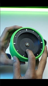 Cool Orbital Desk Clock 3D Printed 🌀🕒 #3dprinting