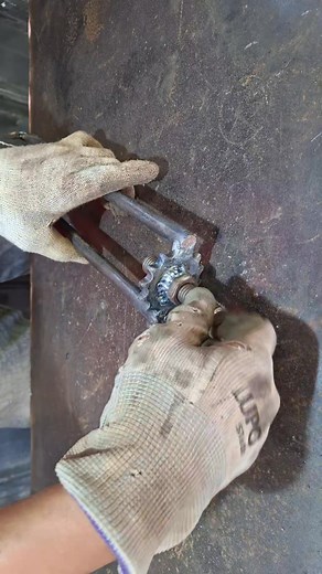 321K views · 4.6K reactions | This craftsman is very clever, making useful DIY craft tools #homemadetools #diy #art #creative | ASIA TOOLS | Facebook