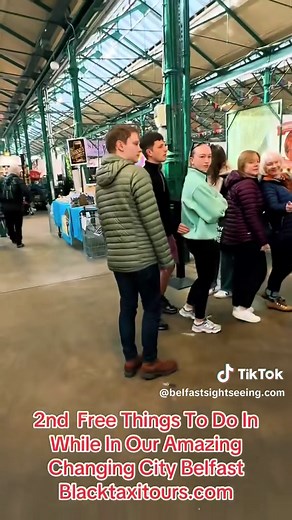 Explore Belfast with Black Taxi Tours