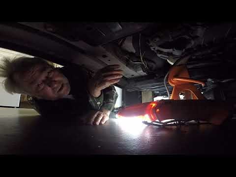 05 Jeep Grand Cherokee 5.7 Starter Replacement with Front Drive Shaft Removed
