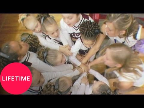 Cheerleader Nation: Premiere Preview | Lifetime