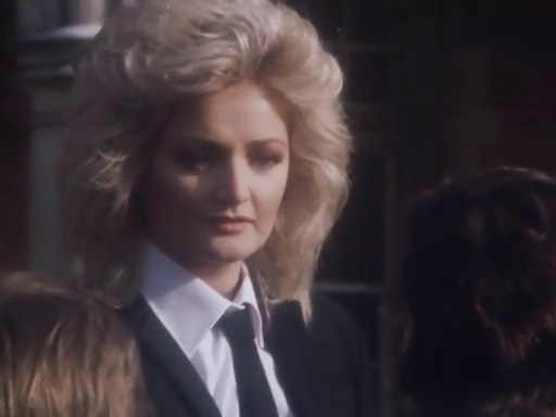 Bonnie Tyler - Total Eclipse of the Heart (Turn Around) (Official Video)