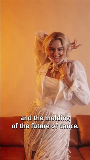 Meet CLI Conservatory Mentor Theresa Stone 🖼️🚂🌞