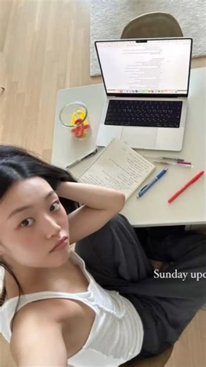 Lucy’s Revision Hacks on Instagram: "MAKE YOUR NOTES WORK FOR YOU, NOT AGAINST YOU! 📝💡 💬 COMMENT “NOTES” for your personalized note-taking method guide! ⚡ 5 Proven Ways to Take Better Notes: 1️⃣ Cornell Method – Separate key points, summaries, and details clearly. 2️⃣ Mind Mapping – Visualize how ideas connect. 3️⃣ Bullet Point Summaries – Keep it short and snappy. 4️⃣ Highlight Sparingly – Only emphasize truly key words. 5️⃣ Rewrite in Your Own Words – Understanding beats memorizing. 💬 Drop