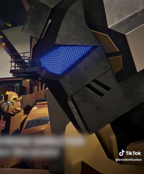 I hope there are at least some fans of this cute hottie Grim