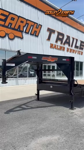 Chipper LLC on Instagram: "It’s time to fire on up with this D2E 34 ft gooseneck deck over equipment trailer! 🔥"