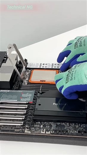Narendra Goswami on Instagram: "AMD THREADRIPPER Pro Workstation Pc Build 🤑🤑 #amd #threadripper #pro #cpu #workstationpcbuild #multiplegpu #rtx #gpu #trending #pc #reels"
