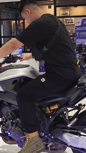 2025 YAMAHA MT09 SP