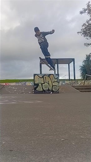 first tray flip down drop #rap #hiphop