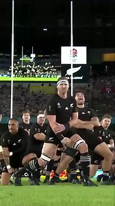 69K views · 1.1K reactions | #RWC2019 の忘れてはいけない瞬間勞 イングランド代表がニュージーランド代表のハカにV字で対抗し準決勝戦 この瞬間の感想はどうでした？！ | ラグビーワールドカップ | Facebook