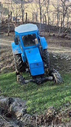 Tractors T40 mud