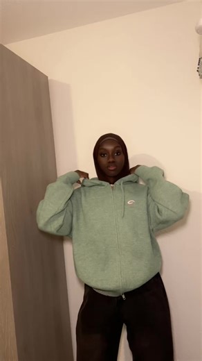 Puulls de chez @Bccbuy-clothes @Bccbuy Les liens en bio!! #bccbuy #bccbuyhaul #bccbuyofficial