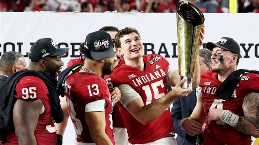 Fútbol americano colegial: Lista de campeones de la NCAA por año