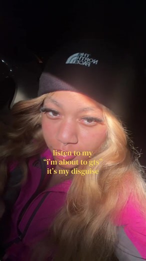 ⃟ (@user2233318810827)’s video of zoolander disguise