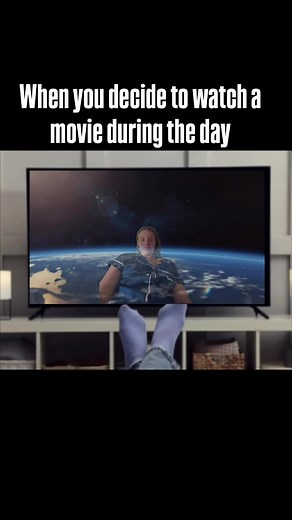 Watching a Movie During the Day | Funny Moment