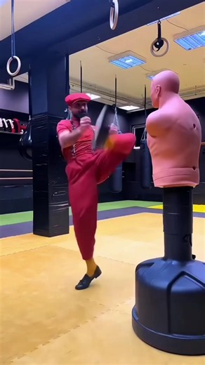 DBJ The Question Mark Kick Tutorial (Step-by-Step)Level YourKick Beginners#shorts #martialarts #fyy