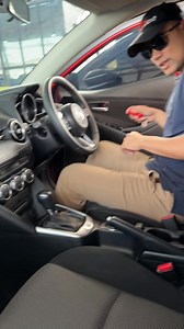 🍉 MAZDA 2 1.3 HIGH CONNECT 2020‼️ ผ่อนเพียง 6,xxx เท่านั้น🔥 ----------------------------------------------------------------------- 📍ร้าน แตงโมคาร์ สาขาที่1 ตลิ่งชัน https://maps.app.goo.gl/3VsBbCgqo6TkLxZDA สาขา2 บางบัวทอง ไทรน้อย https://maps.app.goo.gl/mrMh4Rhj8sJpR5AB7 ☎️โทรเบอร์ร้าน 086-667-6669 ได้เลยค่ะ ดูรถทั้งหมดได้ที่ 👇 https://tangmocars.com/ -----------------------------------------------------------------------#รถมือสอง #แตงโมคาร์สาขา2 #mazda #mazda2 #6735 | แตงโมคาร์