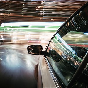 Tous les chemins mènent à #ShellVPower ! 🛤 Doté de la technologie DYNAFLEX, notre carburant premium t’offre les meilleures performances sur la route ⚡ Rendez-vous en station pour faire le plein de puissance : http://spr.ly/61853jgxR | Shell