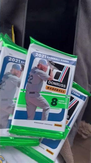 Starting to build the 2021 donruss set, wish me luck