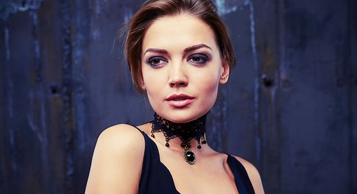 Why High Cheekbones Matter, According to Science