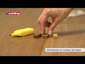 Réparer un plancher endommagé avec la cire à fondre edding