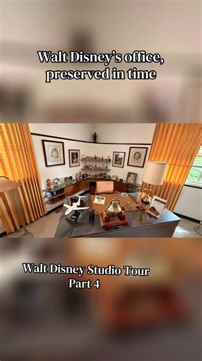 ✨ Walt Disney Studio Tour – Burbank (Part 4) ✨ This part was something else. Inside Walt Disney’s offices — both his formal office and his more casual working space — preserved with about 90% historical accuracy from the time of his passing. Nearly everything in these rooms actually belonged to Walt. It’s quiet, emotional, and incredibly grounding. You don’t feel like you’re in a museum — it feels like he just stepped out for a moment. I truly can’t recommend this tour enough. You do need to be 