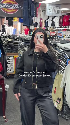 Women’s vs Men’s Eisenhower Dickies Jacket Comparison