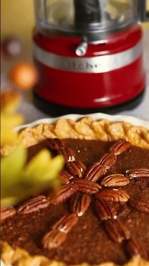 Pecan pie made with KitchenAid Mini-Chopper | KitchenShop